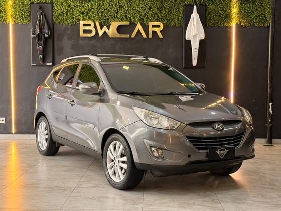 HYUNDAI IX35 2.0 MPFI GLS 16V FLEX 4P AUTOMÁTICO HYUNDAI IX35 2.0 MPFI GLS 16V FLEX 4P AUTOMÁTICO